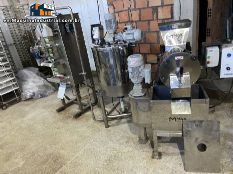 Max Machine 1000 fruit pulps/hour packaging tank pulper