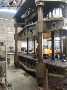 Hydraulic press Henry Berry e Leeds