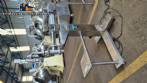 Semi-automatic filling machine for liquids