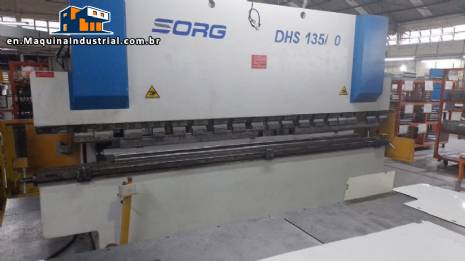 Sheet metal bending machine