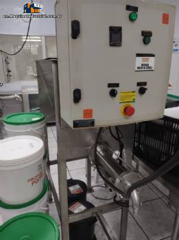 Peres & Cannheiro 120 kg dosing machine with stainless steel paddle mixer for granulated pasty products