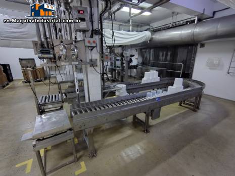 Stainless steel filling system for buckets, barrels, and large 50-liter containers.