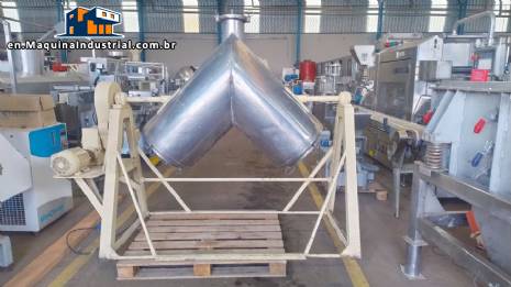 Stainless steel V-shaped mixer 200 liters