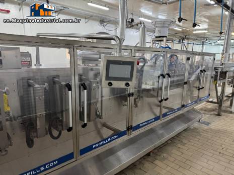 Horizontal stainless steel packaging machine for Profills stand-up pouch packaging.