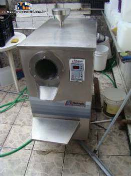 Ice cream machine