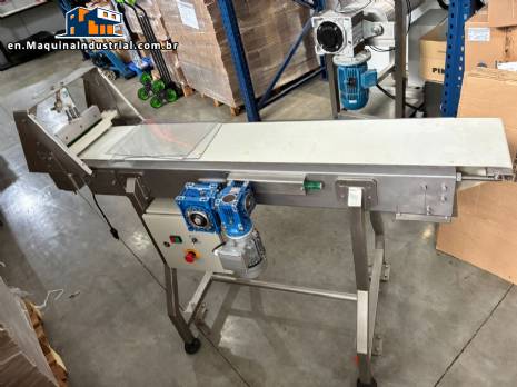 Limaq automatic horizontal guillotine knife for cereal protein bars.