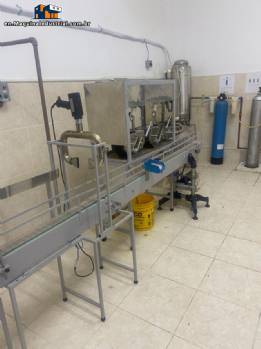 Bottling line for carbonated beverages, sparkling water.
