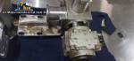 Linear filling machine with 6 pistons filling system