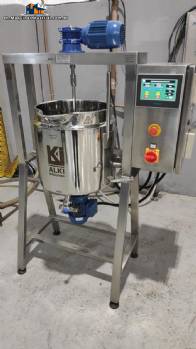 Alki Mquinas 30-liter stainless steel jacketed mixing reactor