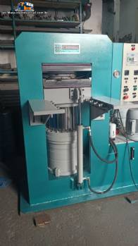 Castromaq hydraulic rubber press
