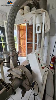Scott Tech stainless steel centrifugal mill, 50 kg per hour.
