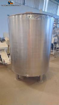 Stainless steel jacketed steam cooker pot, 300 liters.