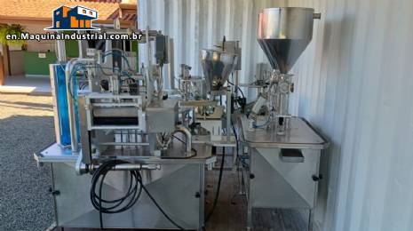 Delgo rotary bottle and jar filling machine for pasty, sweet, and dairy products. Delgo rotary bottle and jar filling machine for pasty, sweet, and dairy products.
