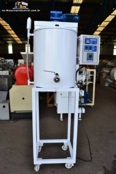 JCMAC 100 liter chocolate melting tank JCMAC 100 liter chocolate melting tank