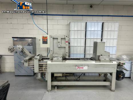 Selovac thermoforming packaging machine for dental flos blisters Selovac thermoforming packaging machine for dental flos blisters